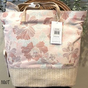Sakroots Horizon Tote, Petal Pink Flower Blossoms